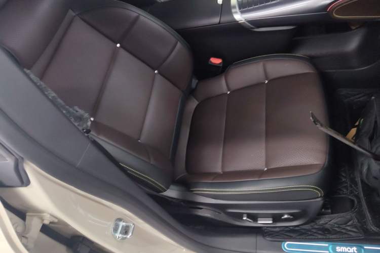Used smart #3 2023 Pulse Four-Wheel Drive Edition Right Front Seat