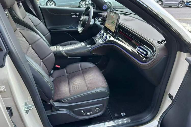 Used smart #3 2023 Pulse Four-Wheel Drive Edition Right Front Seat