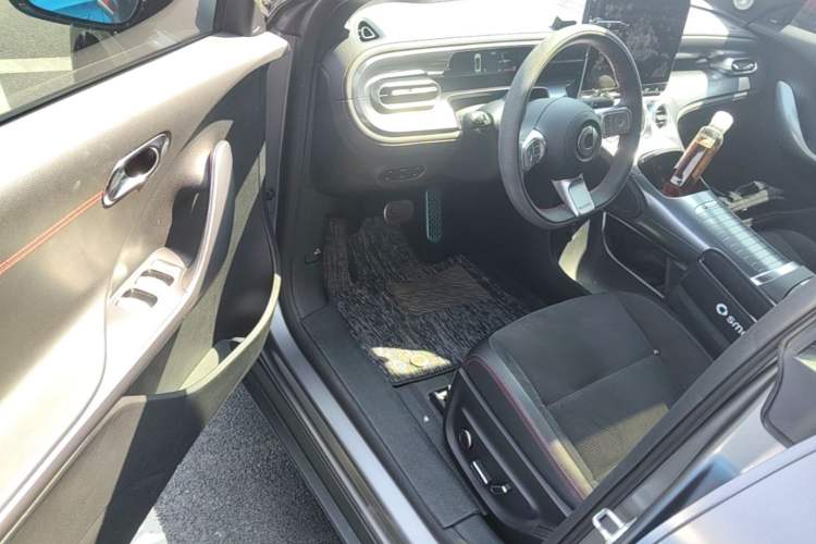 Used smart #3 2024 BRABUS Performance Edition Driver Seat