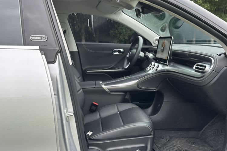 Used smart #3 2024 Dynamic Long-Range Edition Interior 3