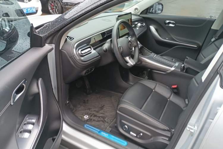 Used smart #3 2024 Dynamic Long-Range Edition Left Front Seat