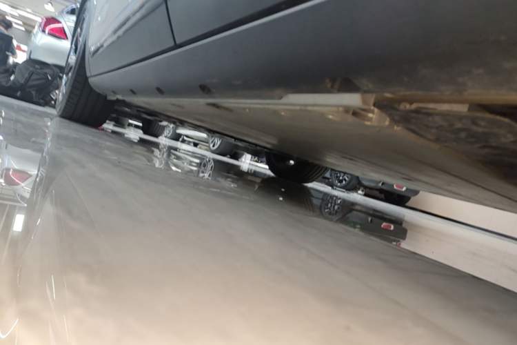 Used smart #3 2024 Dynamic Long-Range Edition Left Side Sill