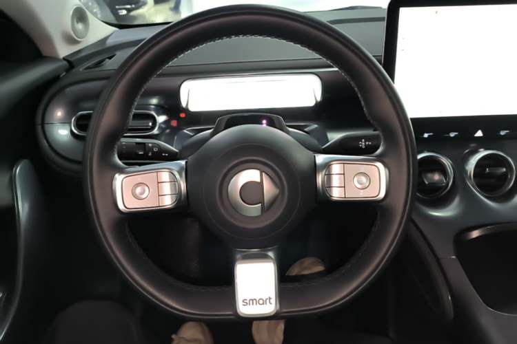 Used smart #3 2024 Dynamic Long-Range Edition Steering Wheel