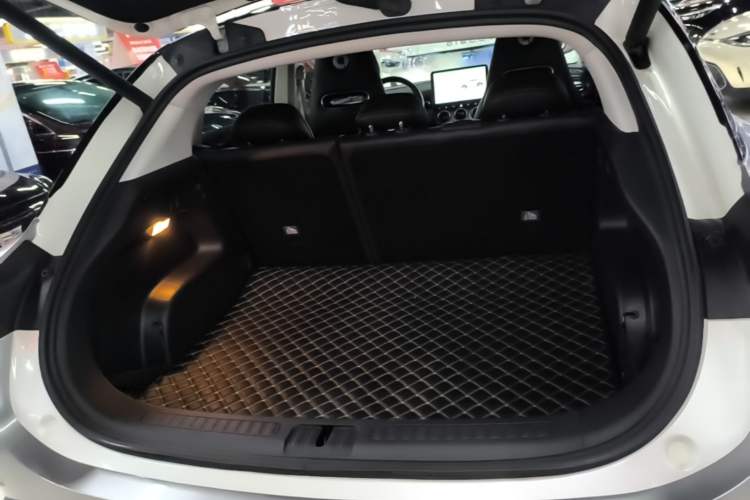 Used smart #3 2024 Dynamic Long-Range Edition Trunk