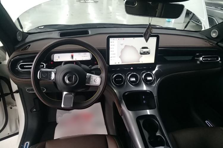 Used smart #3 2024 Dynamic All-Wheel Drive Edition Center Console