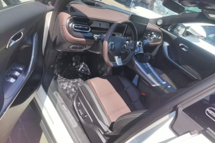 Used smart #3 2024 Dynamic All-Wheel Drive Edition Driver Seat