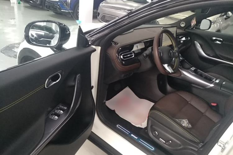 Used smart #3 2024 Dynamic All-Wheel Drive Edition Driver Seat