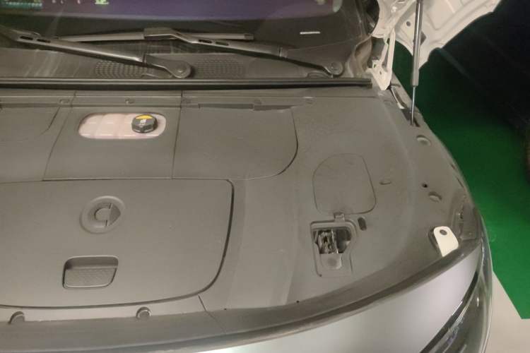 Used smart #3 2024 Dynamic Long-Range Edition Engine Bay Left
