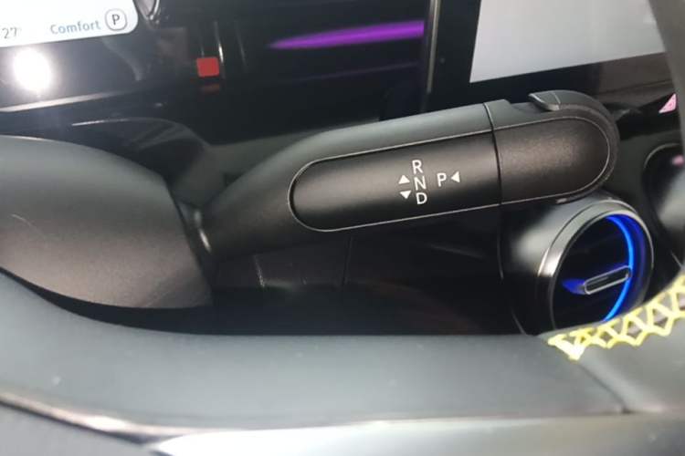 Used smart #3 2024 Dynamic All-Wheel Drive Edition Gear Lever