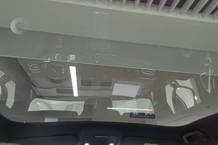 Used smart #3 2024 Dynamic All-Wheel Drive Edition Headliner