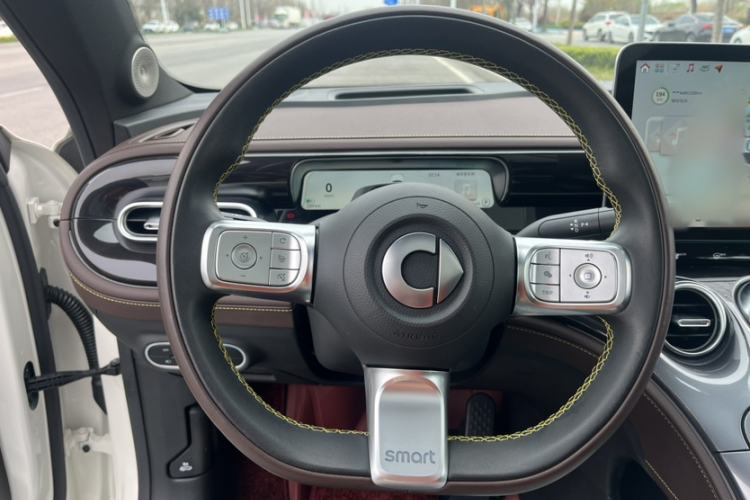 Used smart #3 2024 Dynamic All-Wheel Drive Edition Interior 2