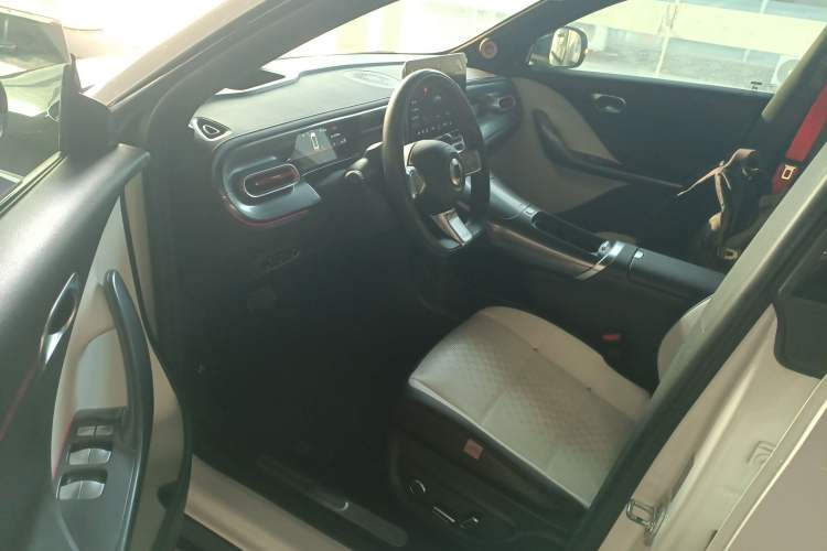 Used smart #3 2024 25th Anniversary Starry Sky Edition Interior 3