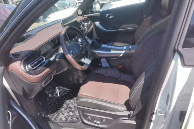 Used smart #3 2024 Dynamic All-Wheel Drive Edition Left Front Seat
