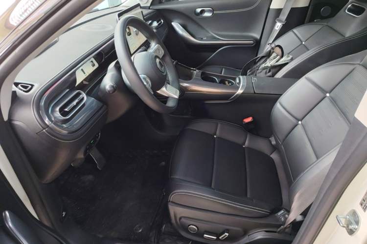 Used smart #3 2024 Dynamic Long-Range Edition Left Front Seat