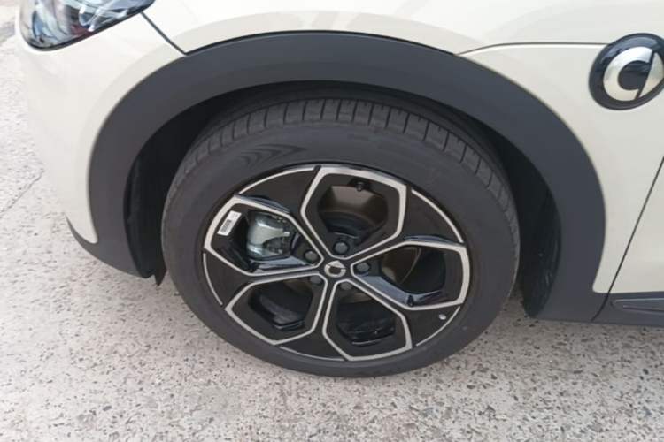Used smart #3 2024 Dynamic Standard Edition Left Front Wheel Hub