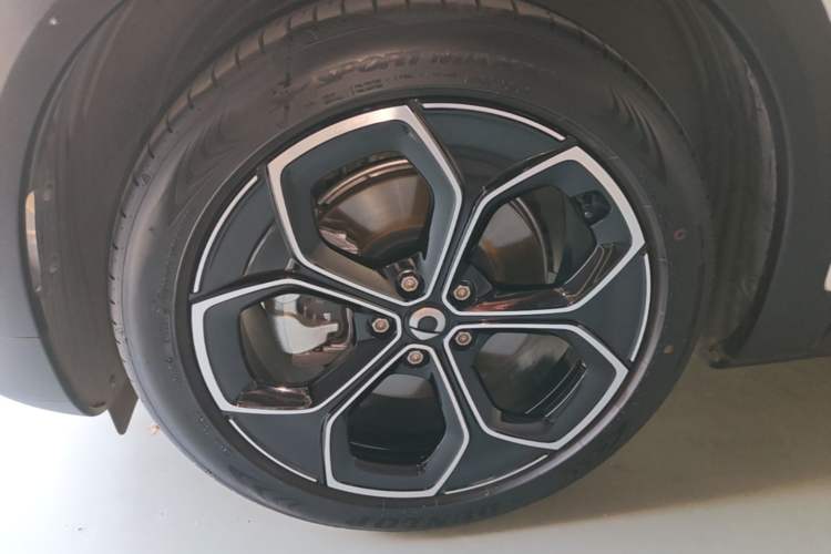 Used smart #3 2024 Dynamic Standard Edition Left Front Wheel Hub
