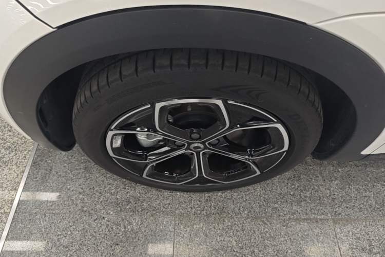Used smart #3 2024 Dynamic Standard Edition Left Front Wheel Hub