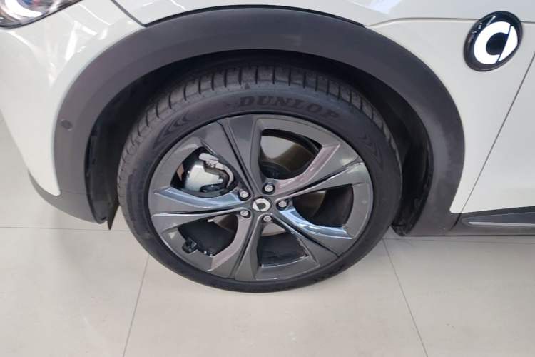 Used smart #3 2024 Dynamic All-Wheel Drive Edition Left Front Wheel Hub