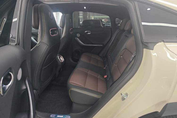 Used smart #3 2024 Dynamic All-Wheel Drive Edition Left Rear Seat