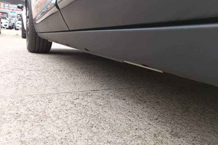 Used smart #3 2024 Dynamic Standard Edition Left Side Sill