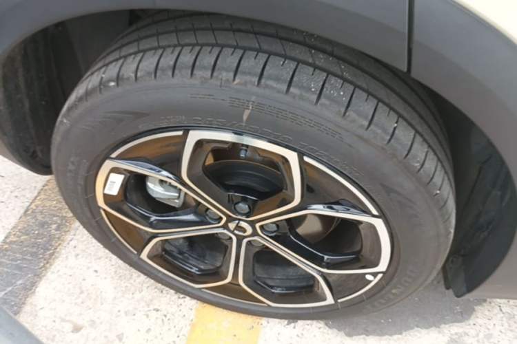 Used smart #3 2024 Dynamic Standard Edition Right Rear Wheel Hub