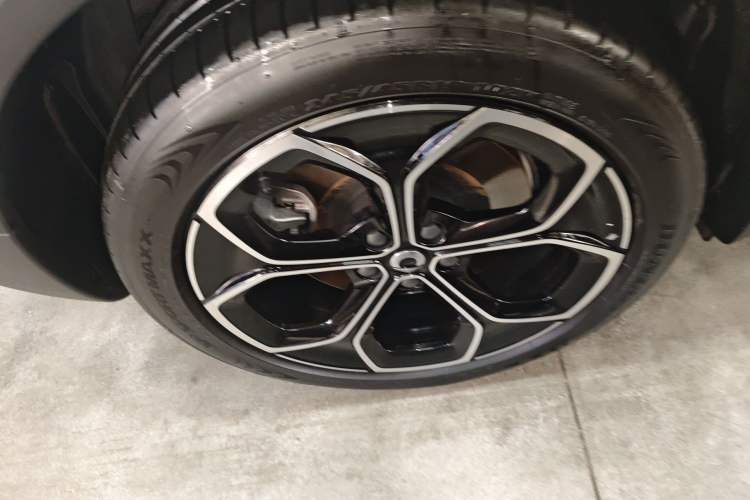 Used smart #3 2024 Dynamic Standard Edition Right Rear Wheel Hub