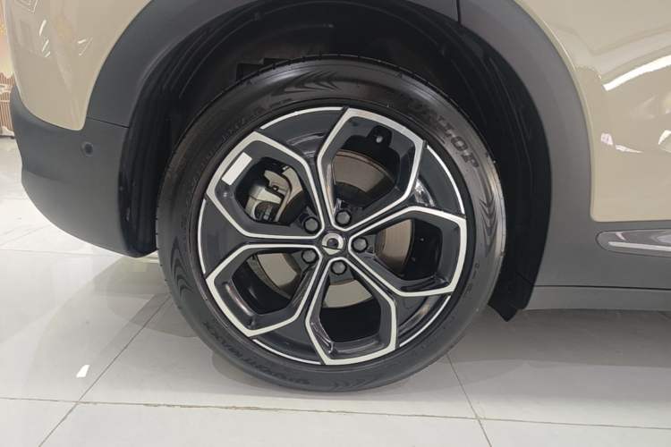 Used smart #3 2024 Dynamic All-Wheel Drive Edition Right Rear Wheel Hub