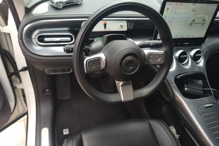 Used smart #3 2024 Dynamic Standard Edition Steering Wheel