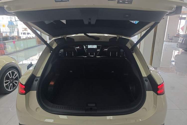Used smart #3 2024 Dynamic All-Wheel Drive Edition Trunk
