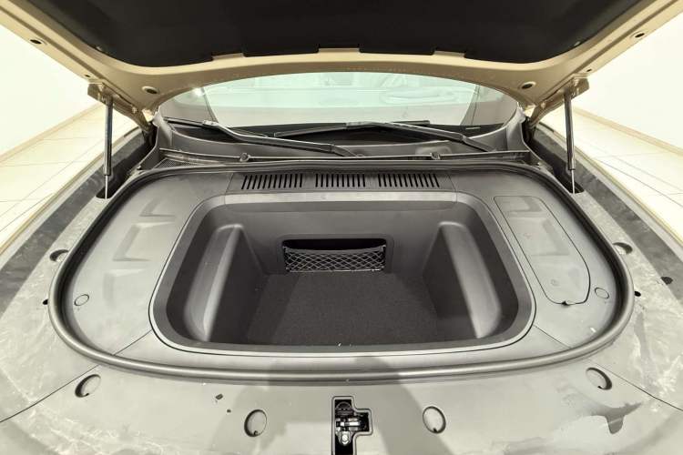 Used smart #5 2024 Long-Range Journey Luxury Edition Engine Bay