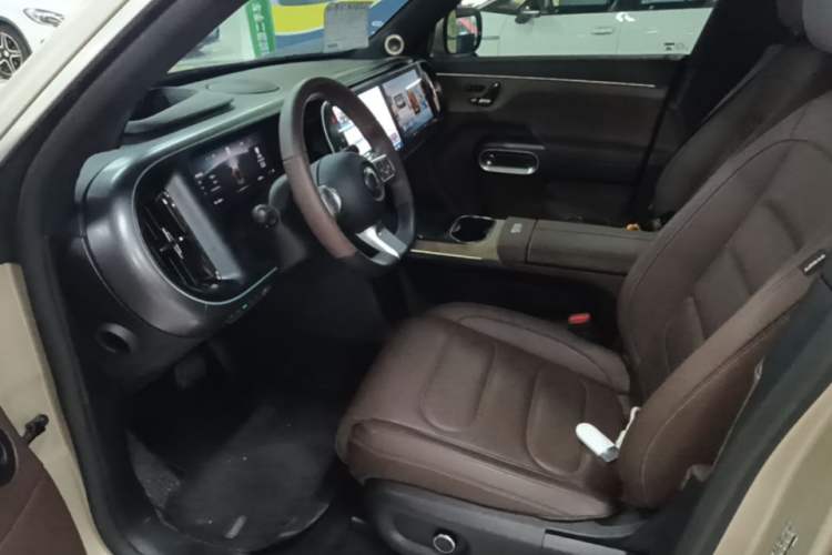 Used smart #5 2024 Long-Range Journey Luxury Edition Driver Seat