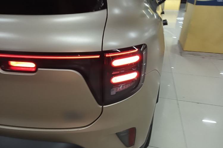 Used smart #5 2024 Long-Range Journey Luxury Edition Right Rear Taillight