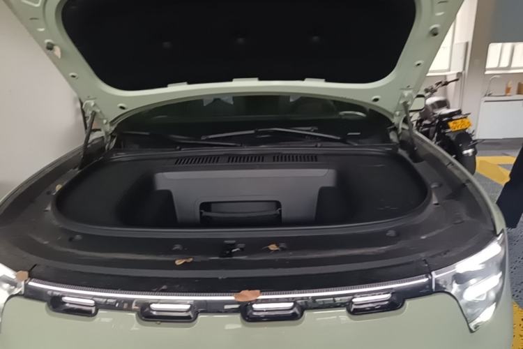 Used smart #5 2024 Long-Range Journey Luxury Edition Engine Bay