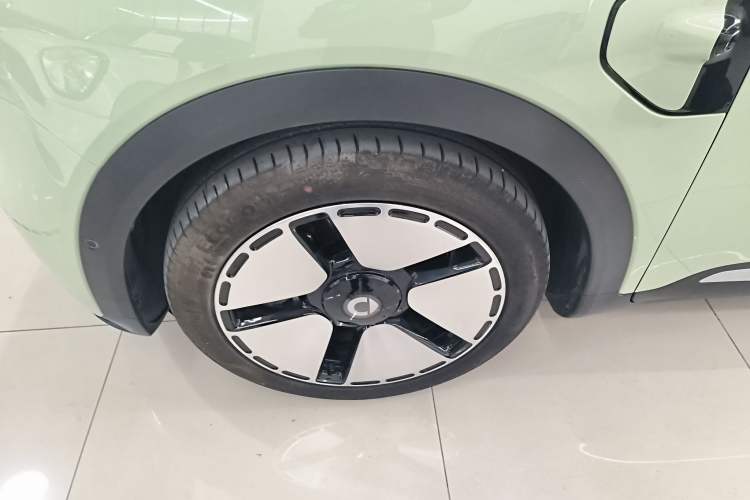 Used smart #5 2024 Ultra-Long Range Extraordinary Journey Luxury Edition Left Front Wheel Hub