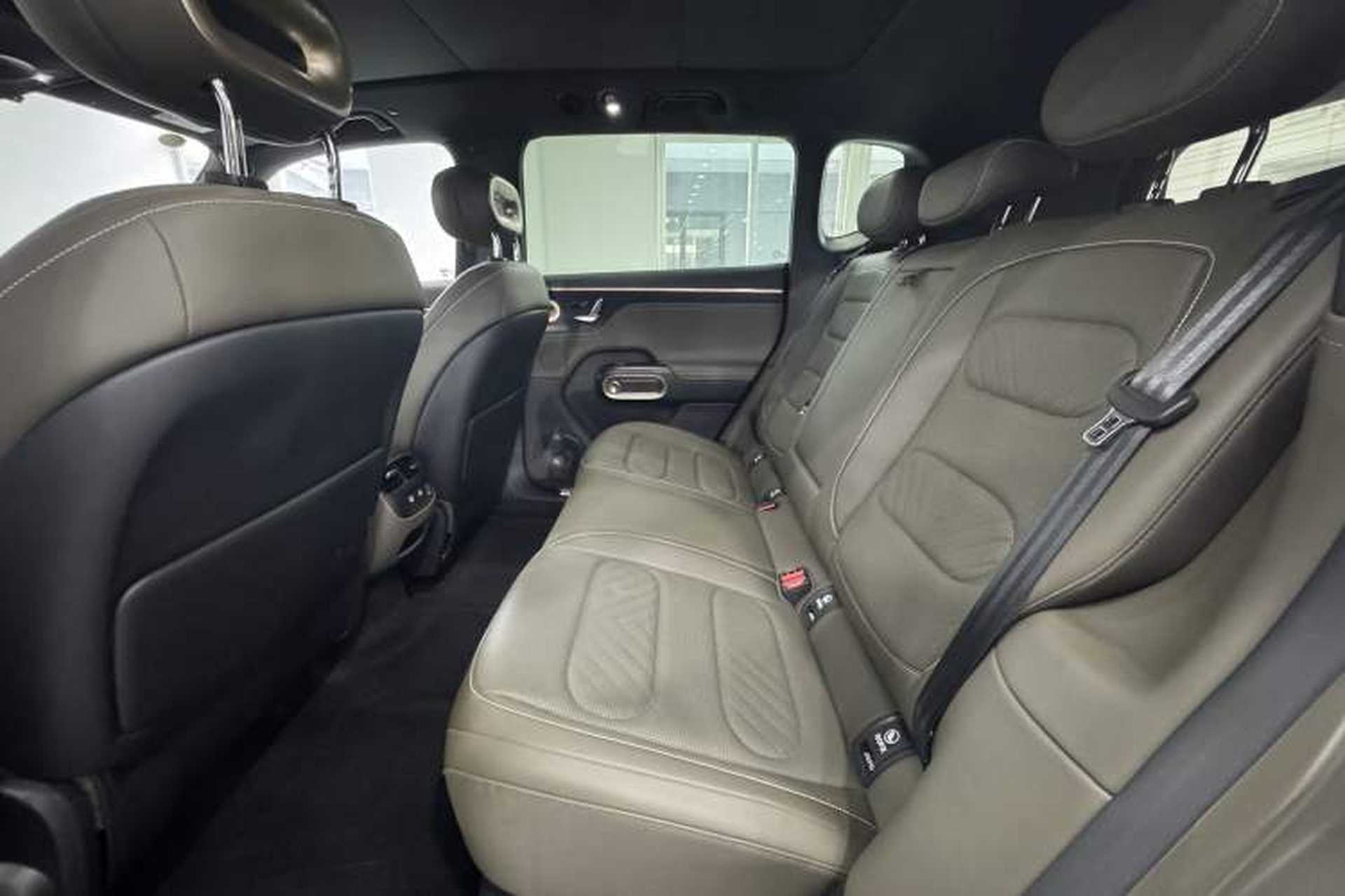 Used smart #5 2024 Jungle Realm Limited Edition Left Rear Seat