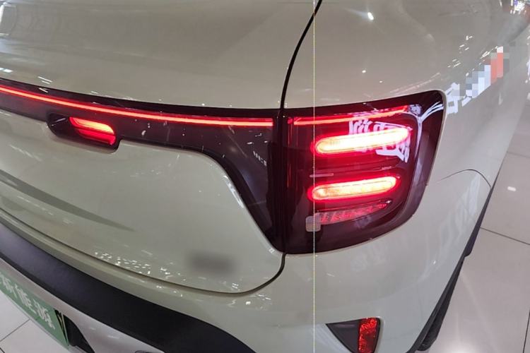 Used smart #5 2024 Ultra-Long Range Extraordinary Journey Luxury Edition Right Rear Taillight