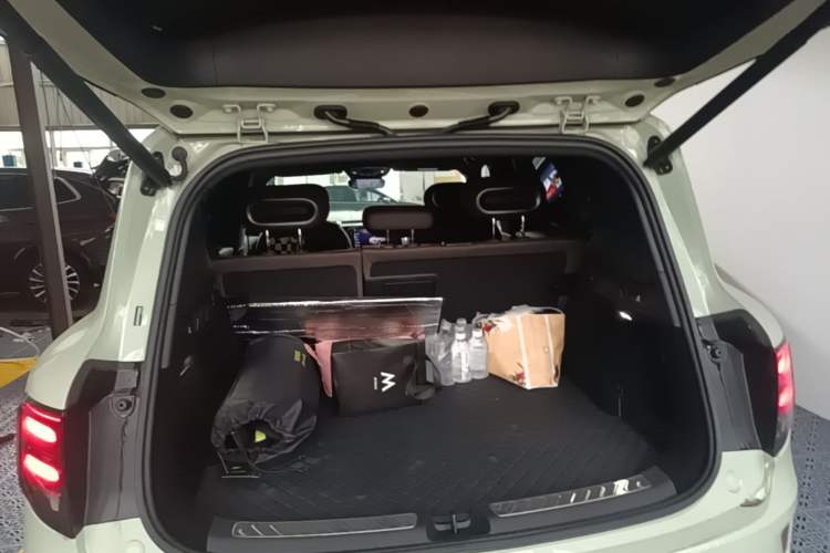 Used smart #5 2024 Long-Range Journey Luxury Edition Trunk