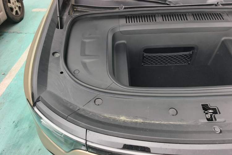 Used smart #5 2024 Long-Range Journey Luxury Edition Engine Bay Right