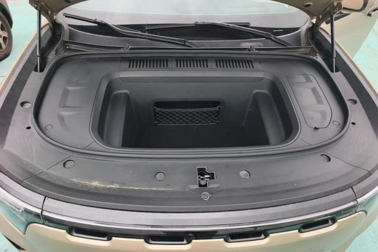 Used smart #5 2024 Long-Range Journey Luxury Edition Engine Bay