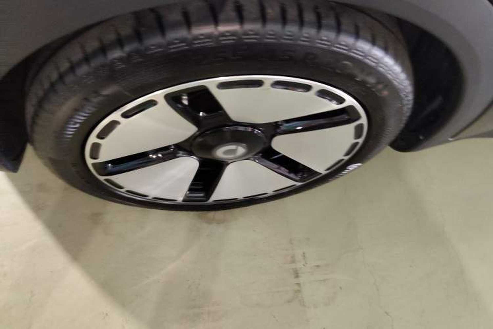Used smart #5 2024 Ultra-Long Range Extraordinary Journey Luxury Edition Left Front Wheel Hub