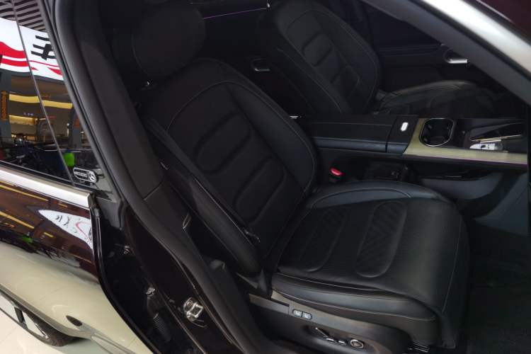 Used smart #5 2024 Ultra-Long Range Extraordinary Journey Luxury Edition Right Front Seat