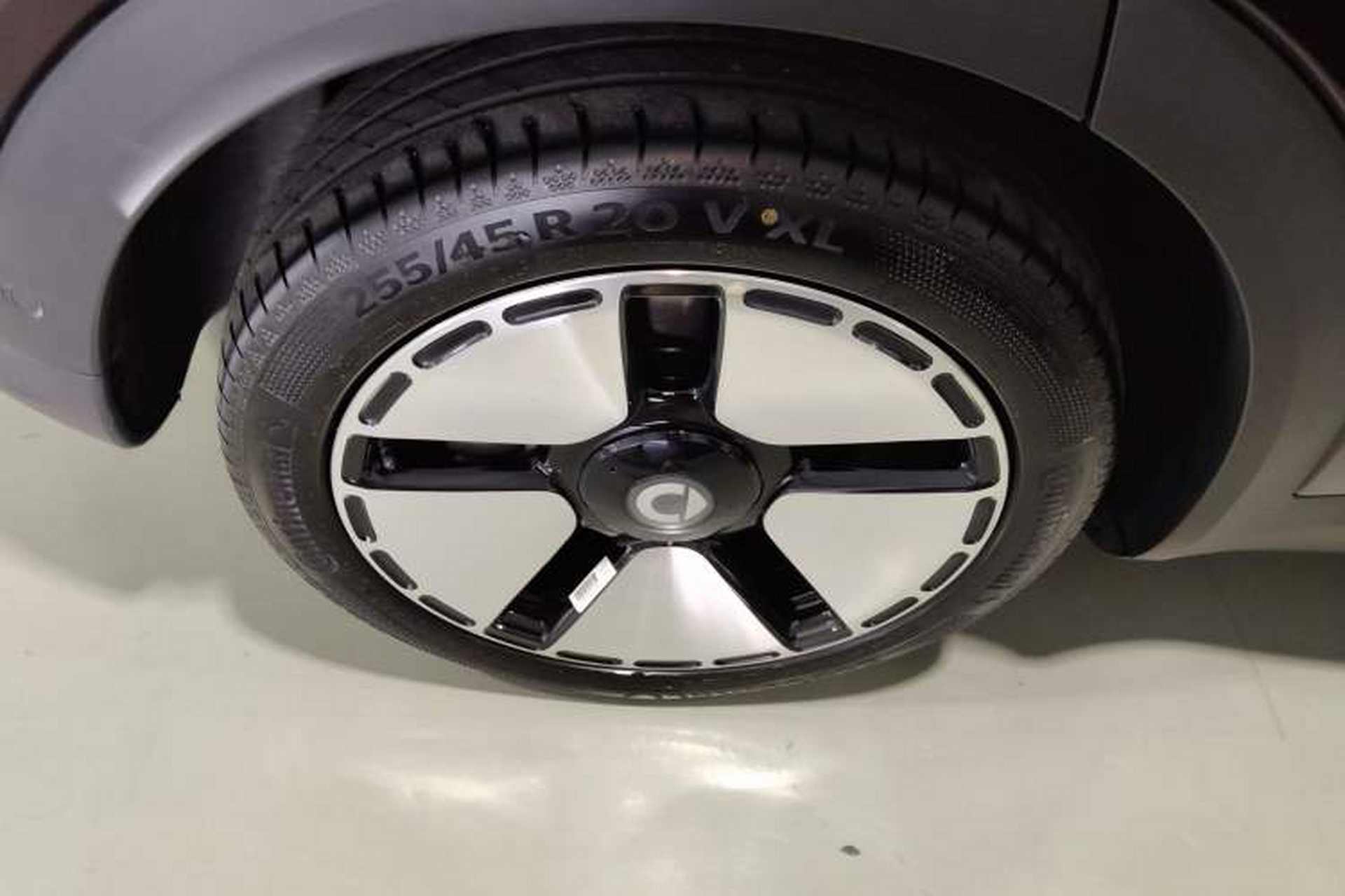 Used smart #5 2024 Ultra-Long Range Extraordinary Journey Luxury Edition Right Rear Wheel Hub