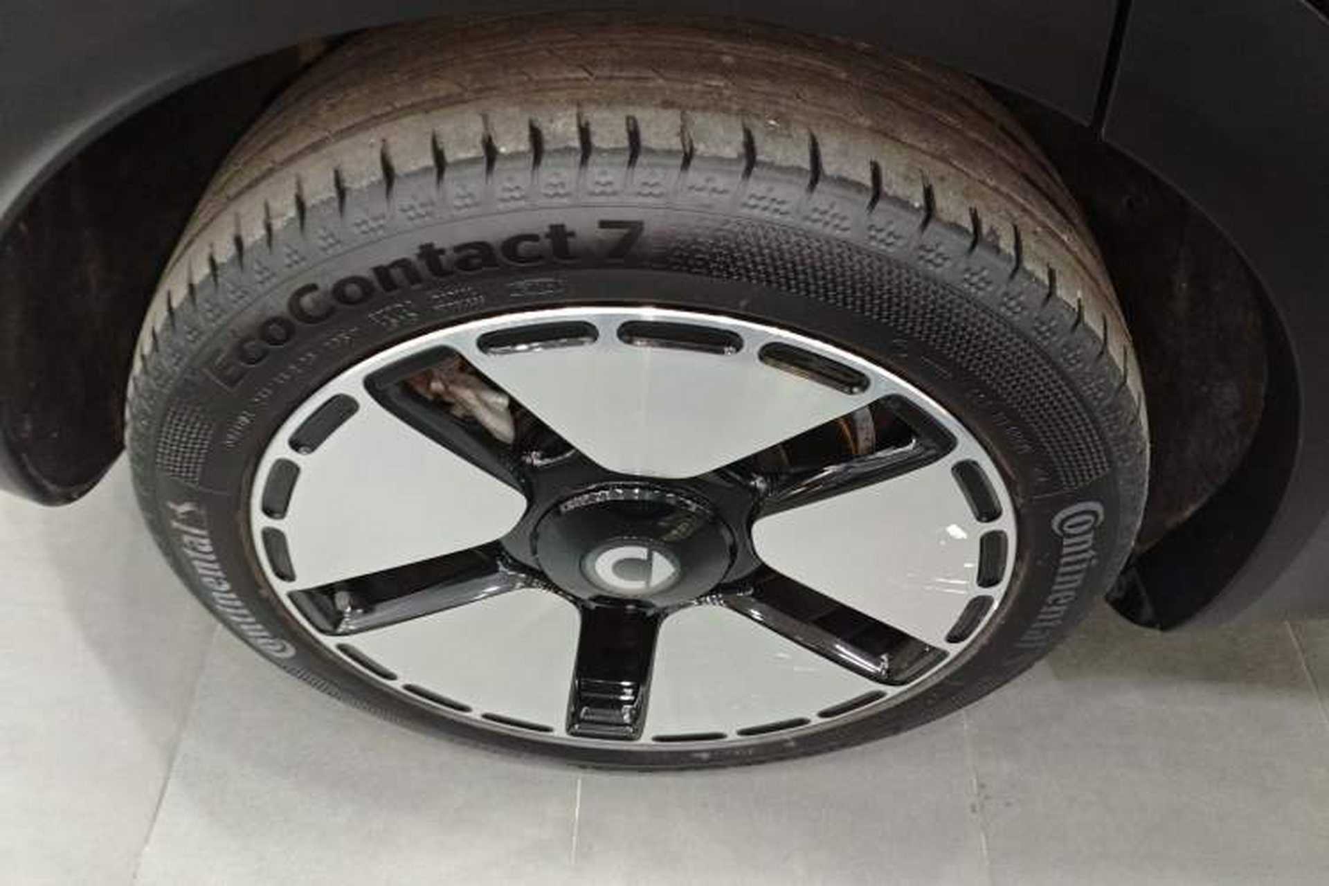 Used smart #5 2024 Ultra-Long Range Extraordinary Journey Luxury Edition Right Rear Wheel Hub