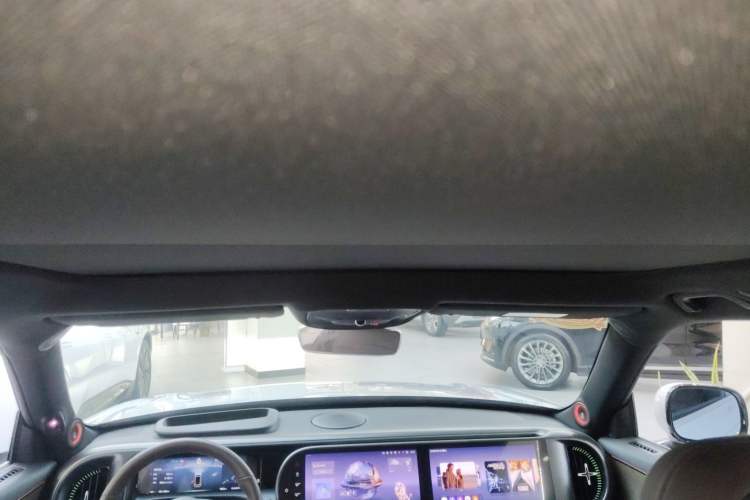 Used smart #5 2024 Long-Range Journey Luxury Edition Headliner