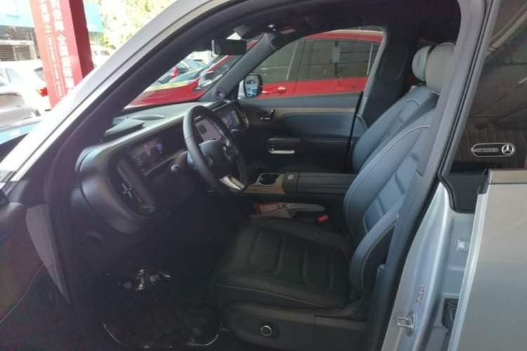 Used smart #5 2024 Ultra-Long Range Extraordinary Journey Luxury Edition Left Front Seat
