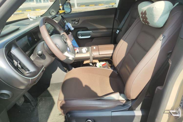 Used smart #5 2024 Long-Range Journey Luxury Edition Left Front Seat