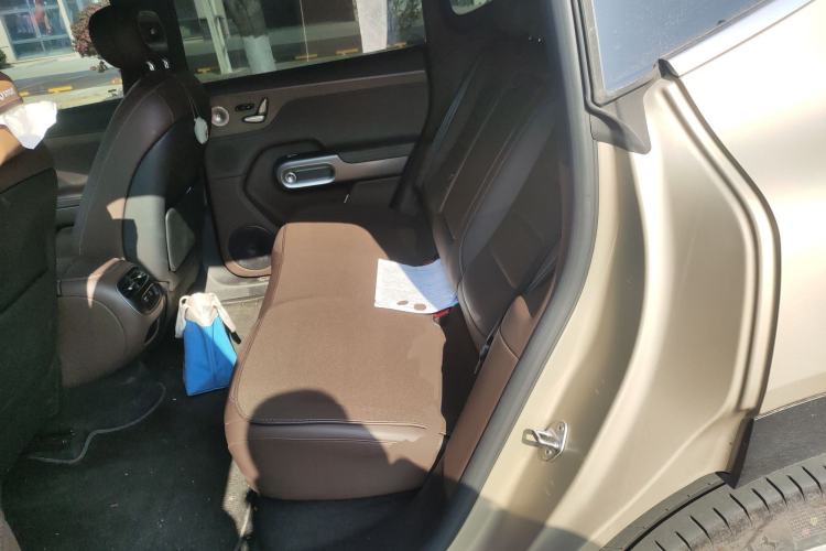 Used smart #5 2024 Long-Range Journey Luxury Edition Left Rear Seat
