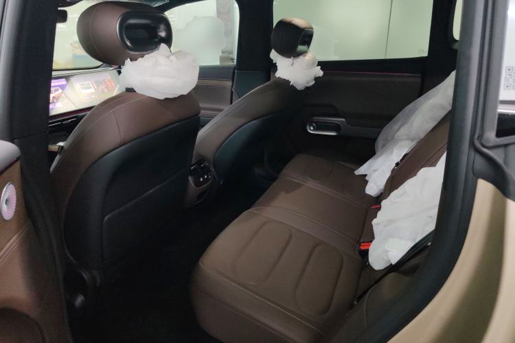 Used smart #5 2024 Long-Range Journey Luxury Edition Left Rear Seat