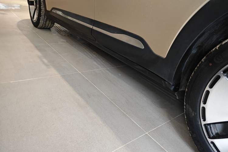 Used smart #5 2024 Ultra-Long Range Extraordinary Journey Luxury Edition Left Side Sill