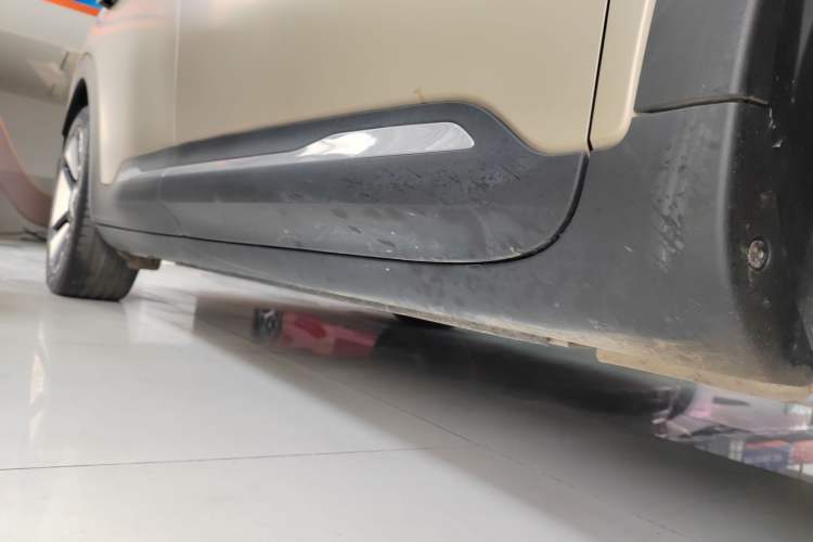 Used smart #5 2024 Ultra-Long Range Extraordinary Journey Luxury Edition Right Side Sill